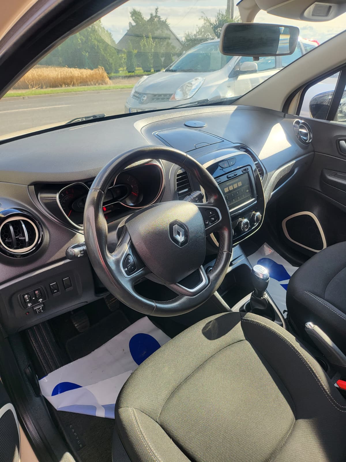 Renault Captur Life - obrazek 6