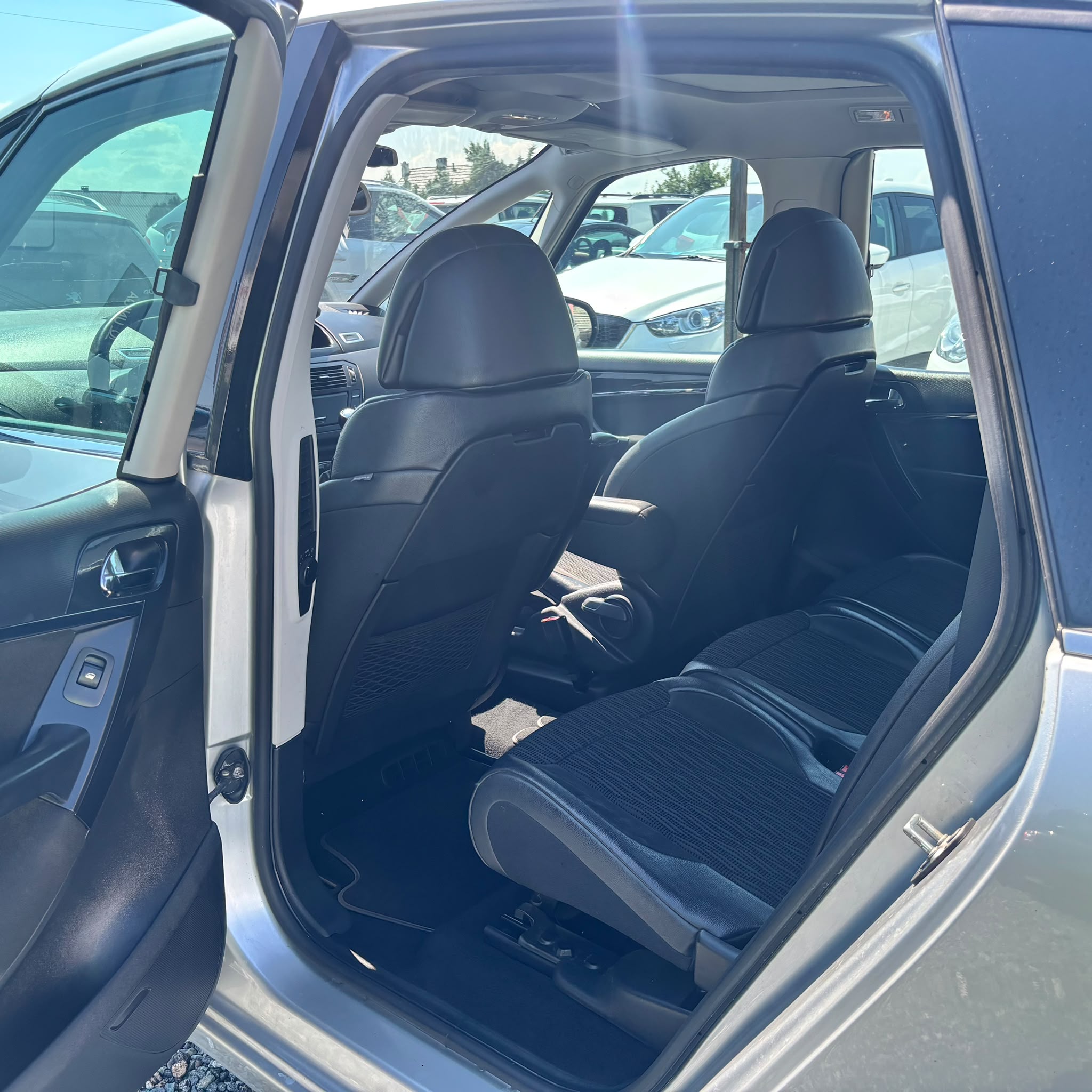 Citroën C4 Picasso Exclusive - obrazek 7