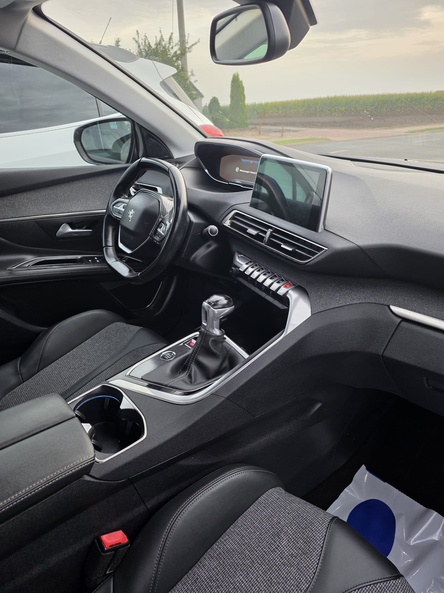 Peugeot 3008 1.5 BlueHDi Allure