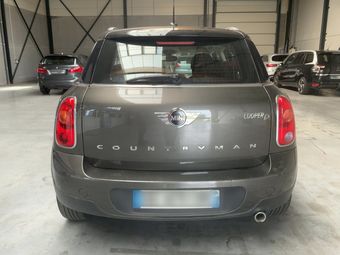 MINI Countryman D